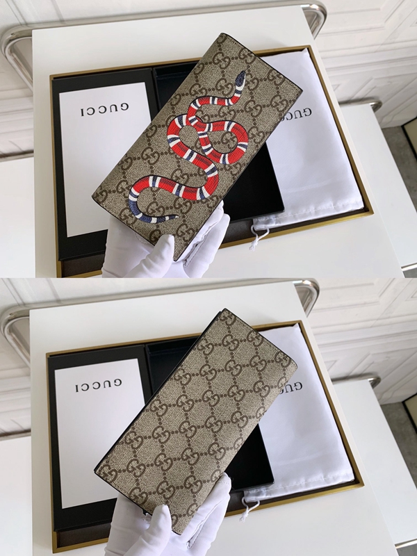 グッチ財布コピー内部構造